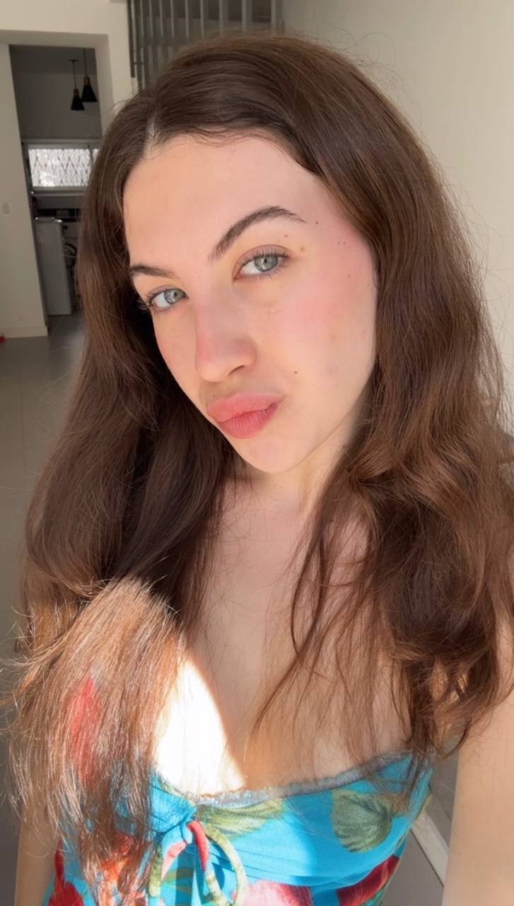 Nude girl Amber in Copenhagen